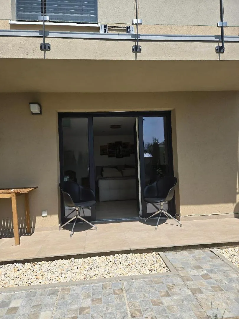 Room, With Internet, In Crauthem-Roeser , Luxembourg 홈스테이 Roeser